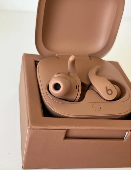 Audifonos apple beats fit x kim kardashi