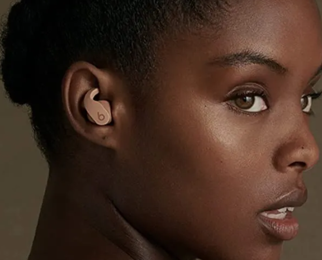 Audifonos apple beats fit x kim kardashi